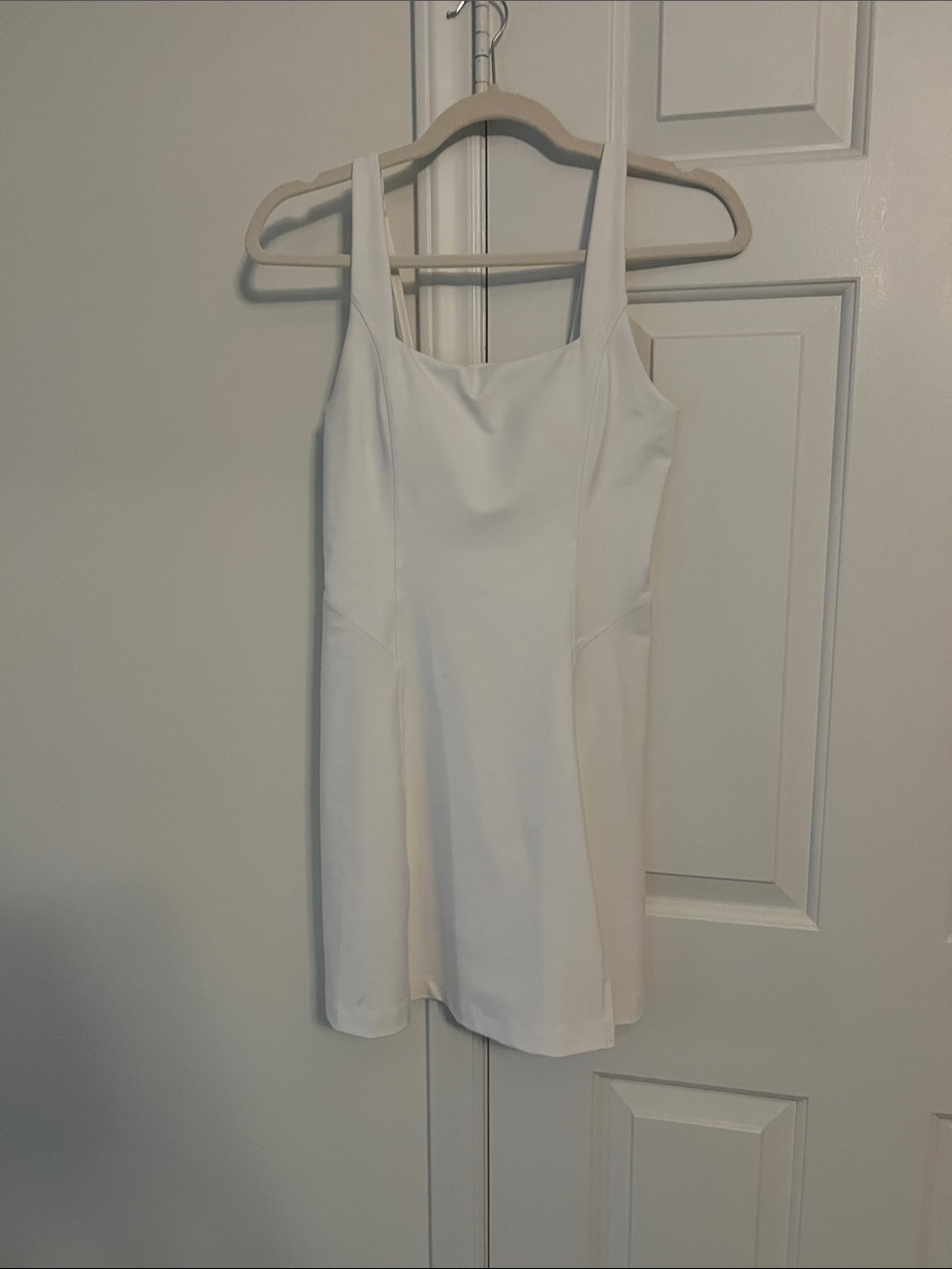 Abercrombie White Square-Neck Tennis Dress w/built in shorts